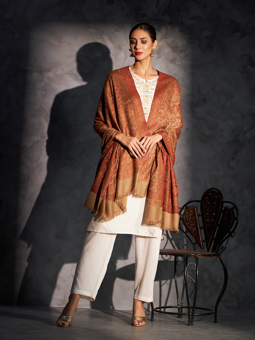 Jacquard Woven Shawl for Women in Floral Patterns | Brown