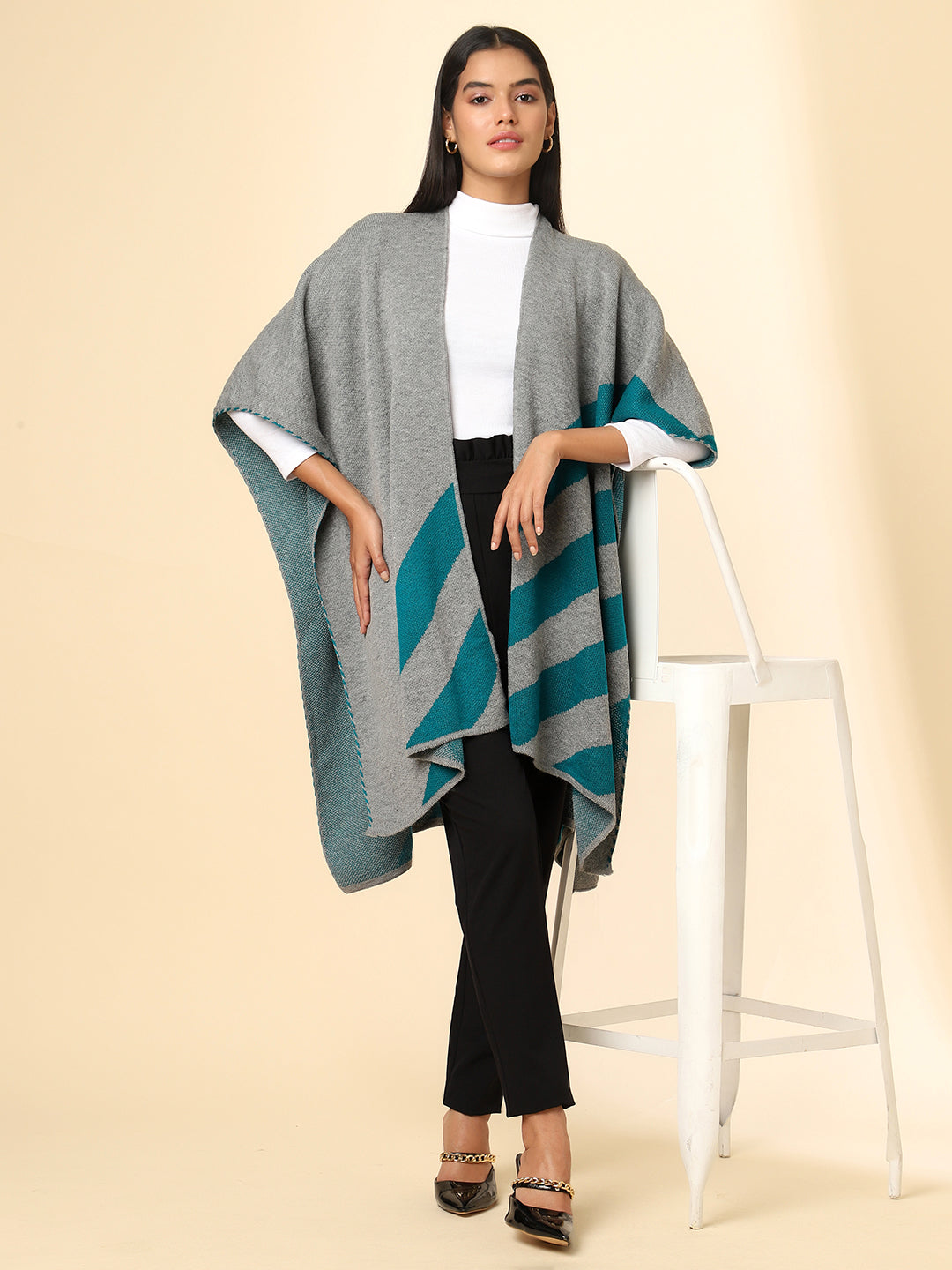 Open Front Striped Knitted Shrug | Grey