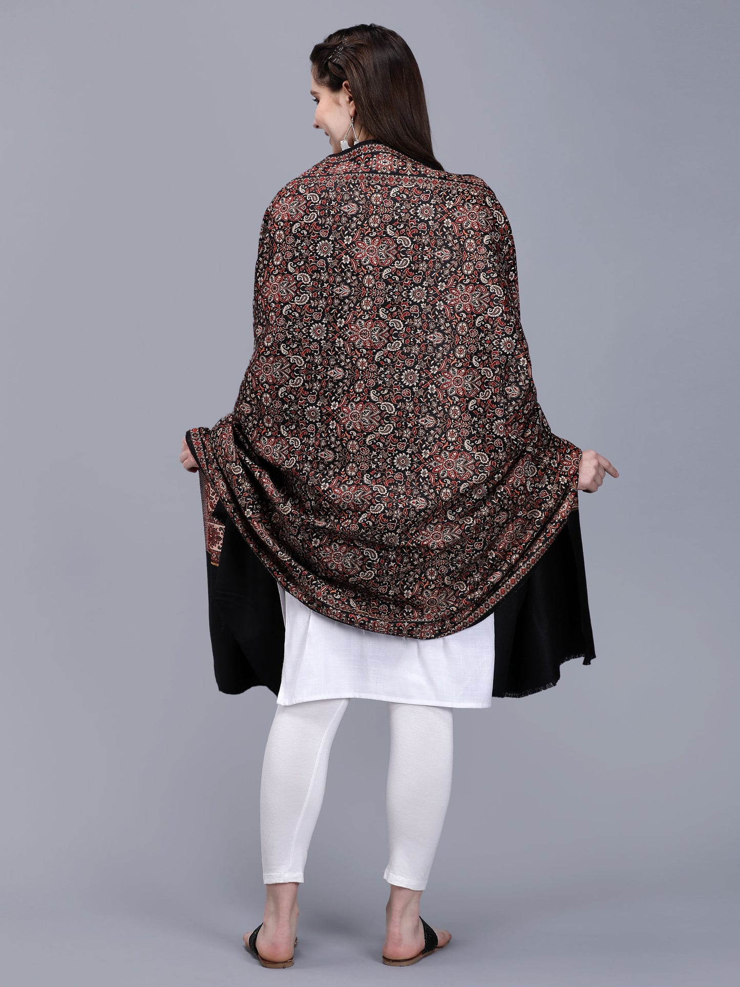 Women Jacquard Design Woven Shawl | Black