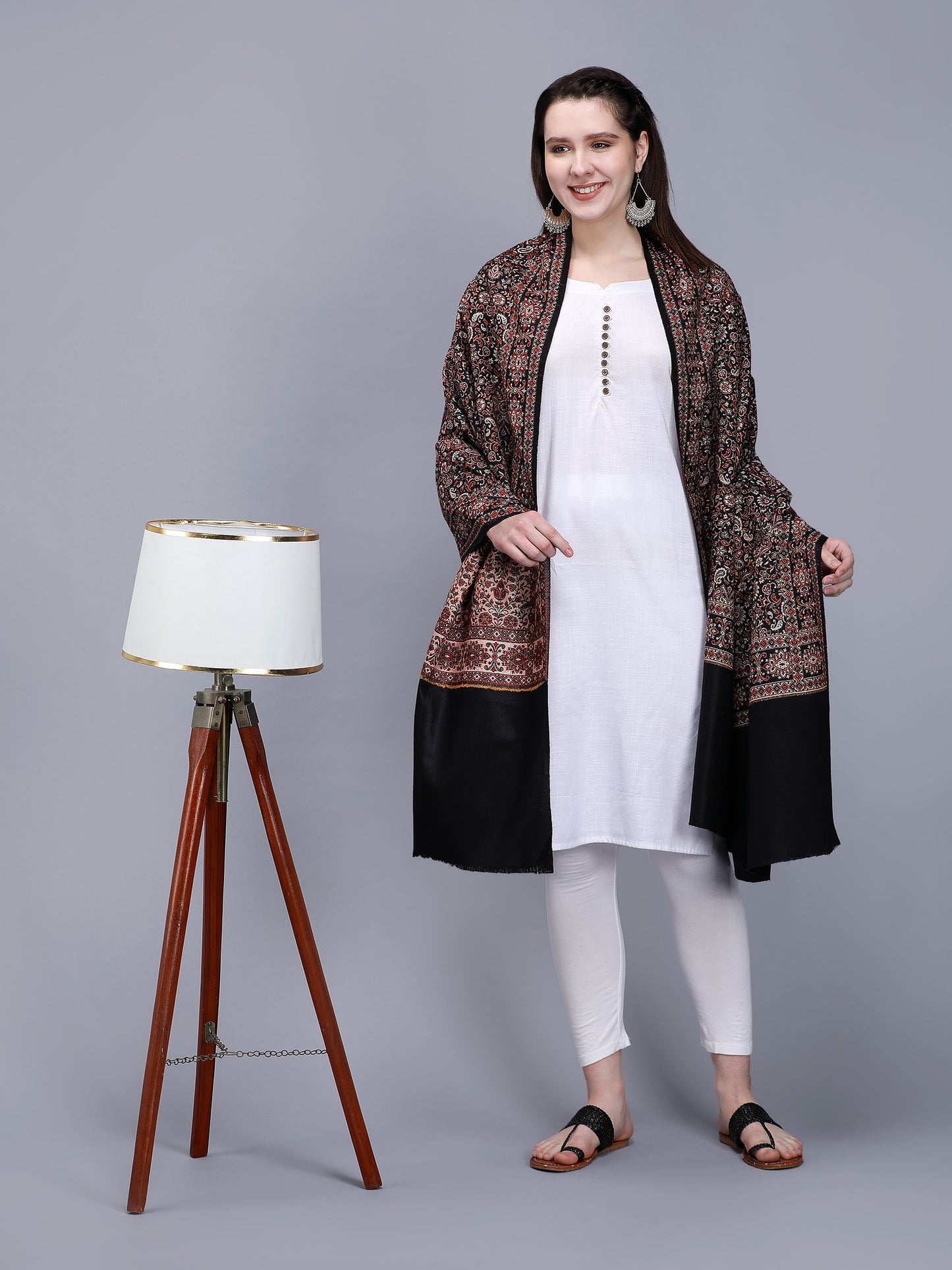 Women Jacquard Design Woven Shawl | Black