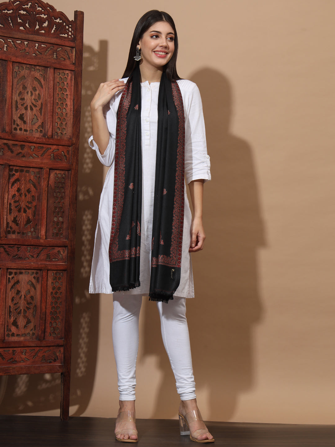 Woven Stole for Women with Daur Border in Woollen Kashmiri Design | Black