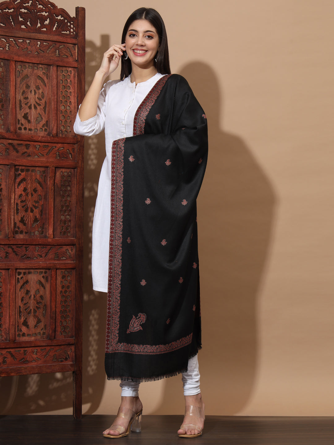 Woven Stole for Women with Daur Border in Woollen Kashmiri Design | Black