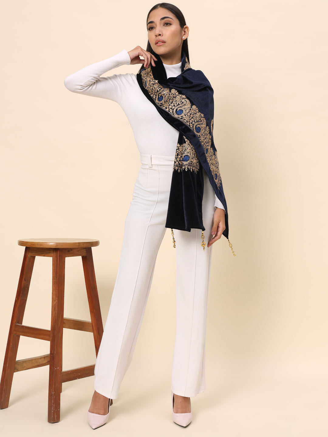 Soft Velvet Paisley Embroidered Stole For Women | Blue
