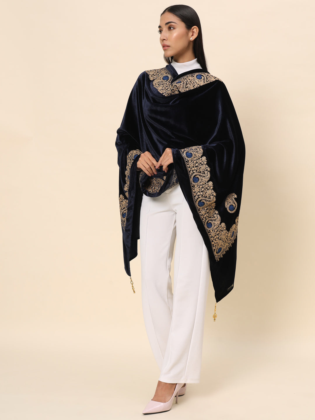 Soft Velvet Paisley Embroidered Stole For Women | Blue