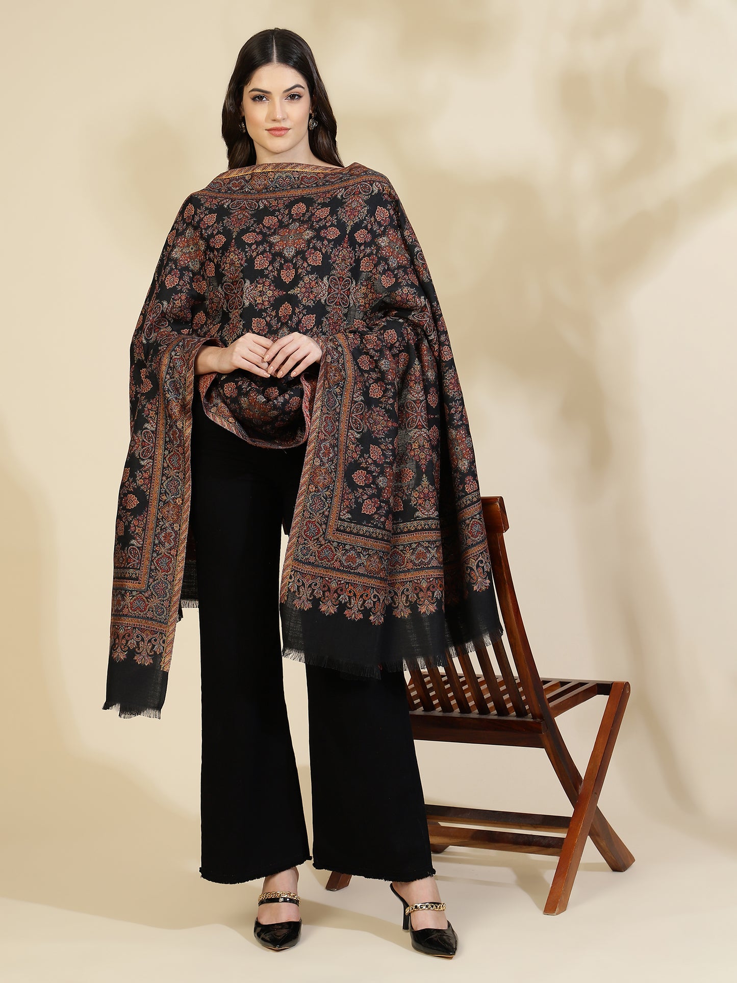 Kani Floral Jaal Zari Weave Pure Wool Shawl For Women | Black