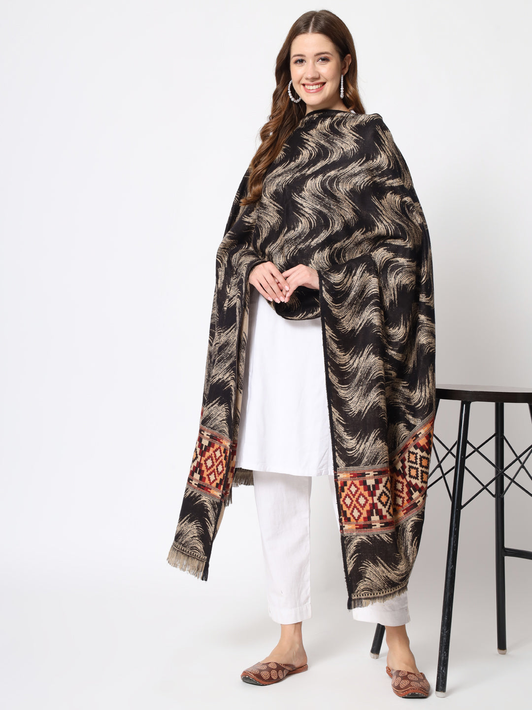 Kullu Himalayan Striped Bordered Reversible Shawl for Women | Black