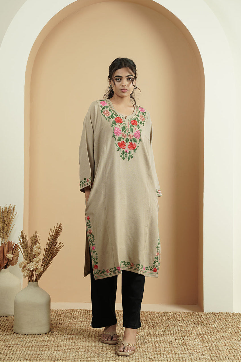 Floral Paisley Aari Embroidery Kashmiri Pheran | Beige