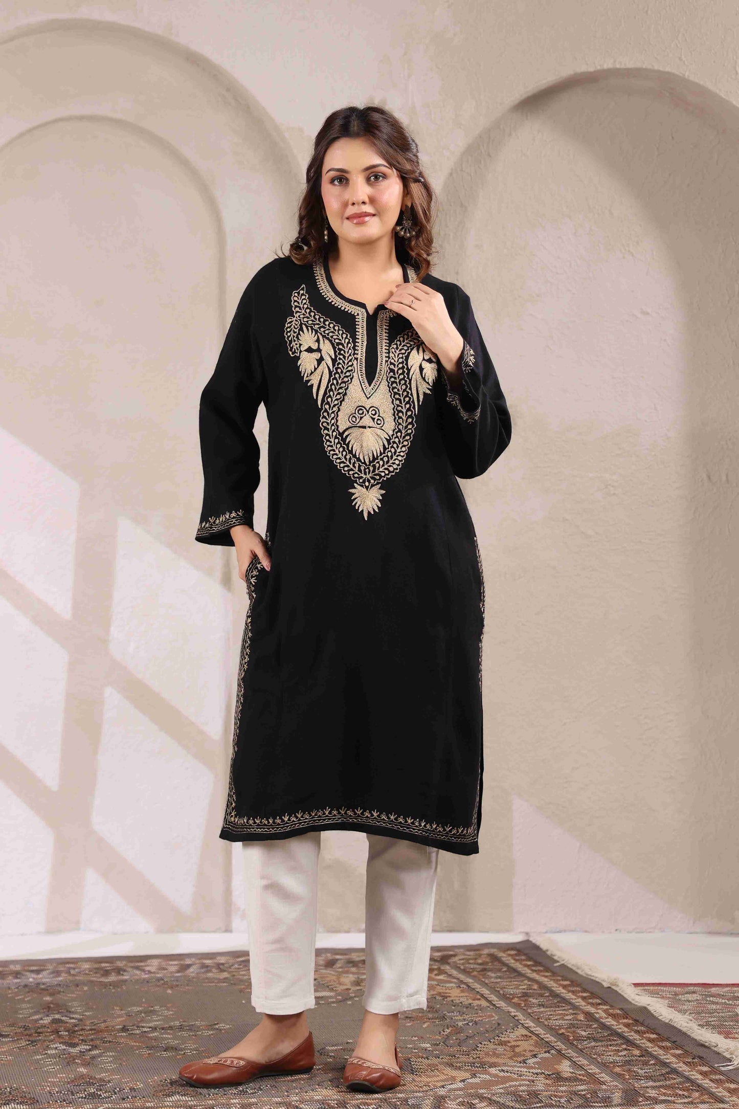 Kashmiri Pheran with Zari Embroidery | Black