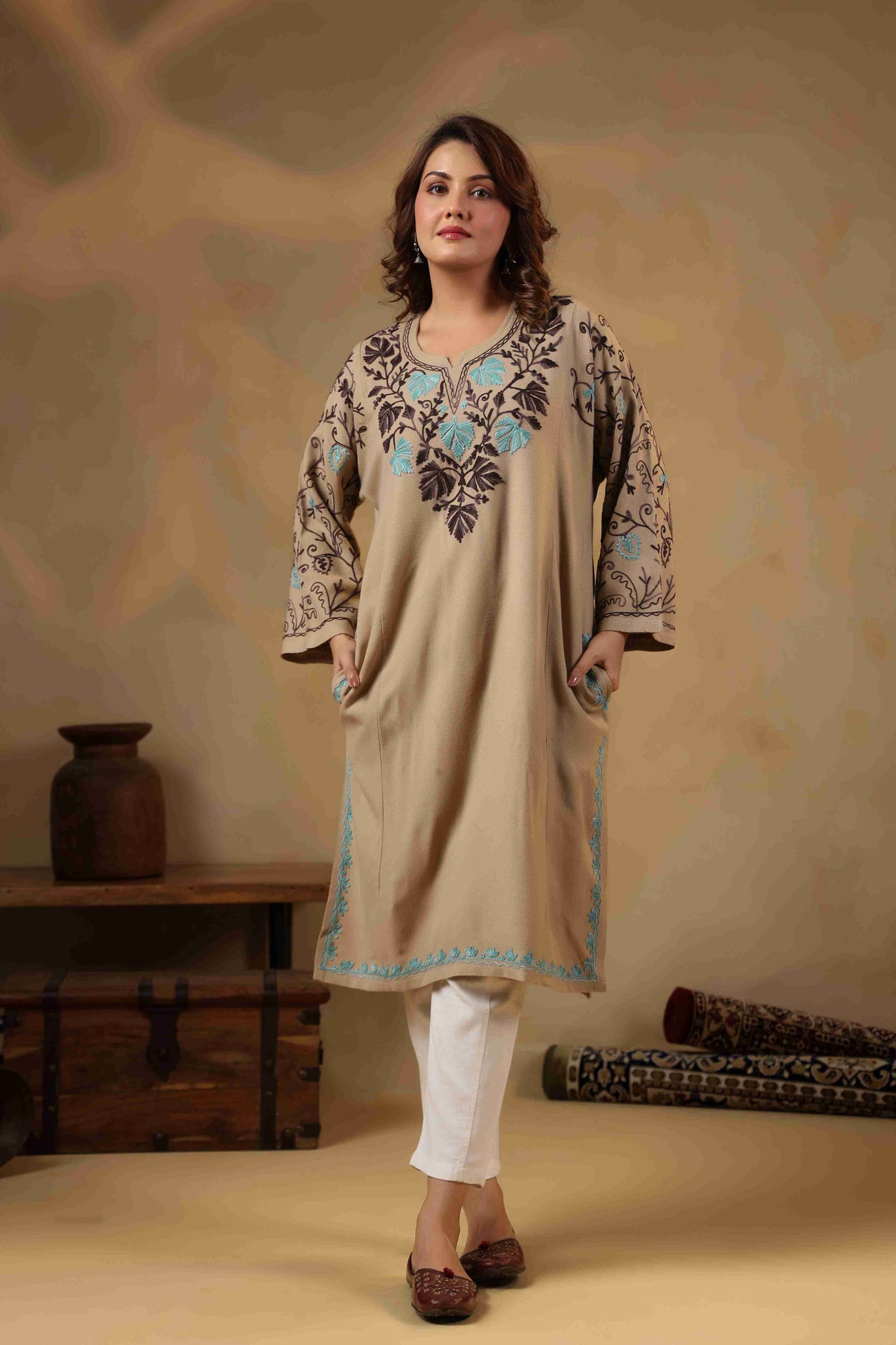 Chinar Embroidery Kashmiri Pheran | Beige