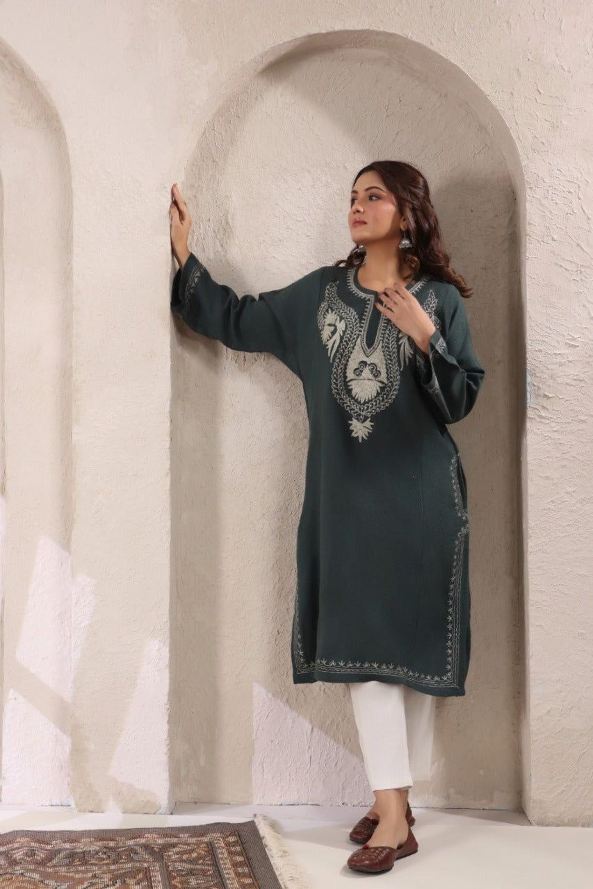 Kashmiri Pheran with Zari Embroidery | Grey