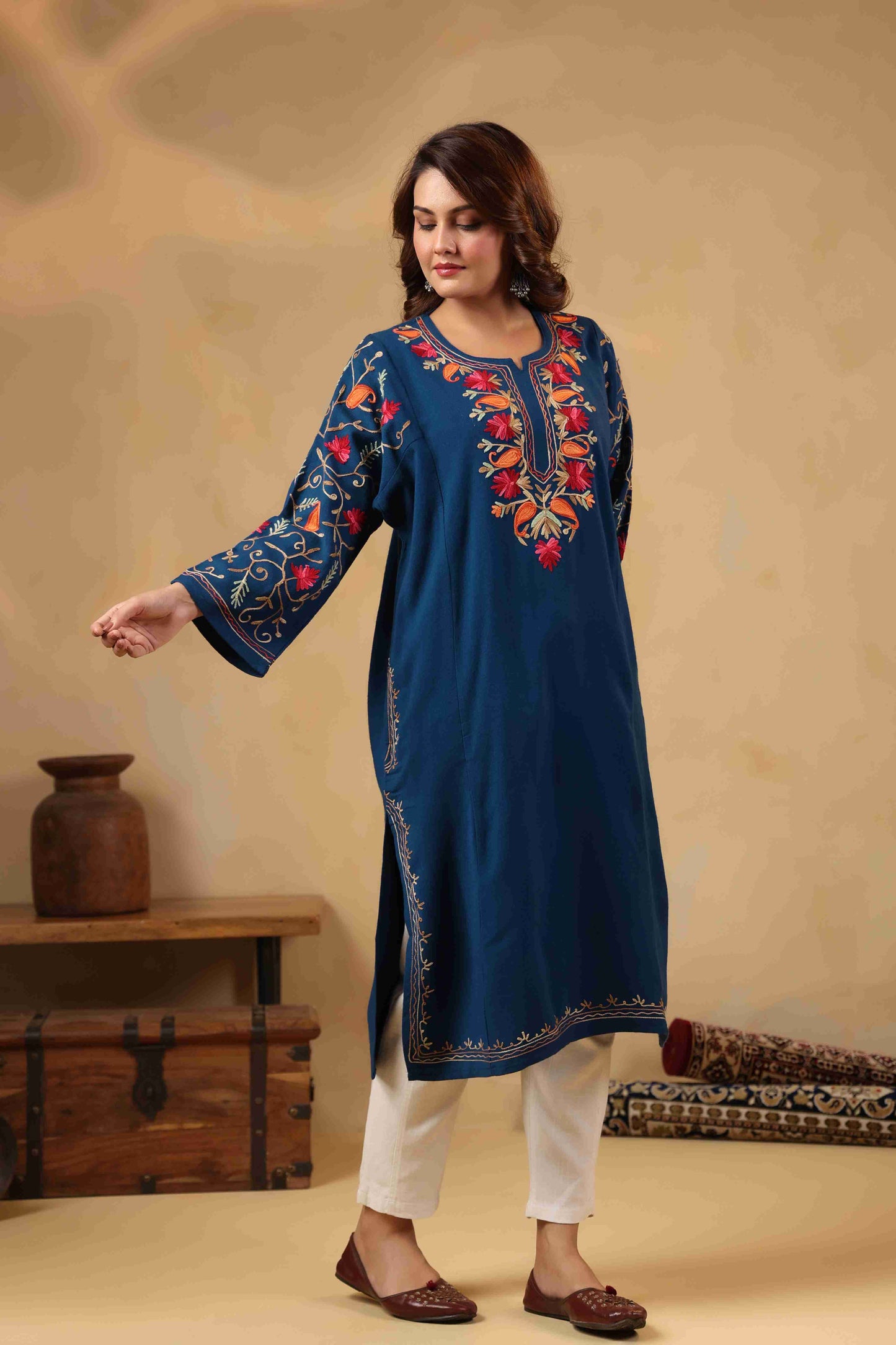 Multicolor Aari Embroidery Kashmiri Pheran | Blue