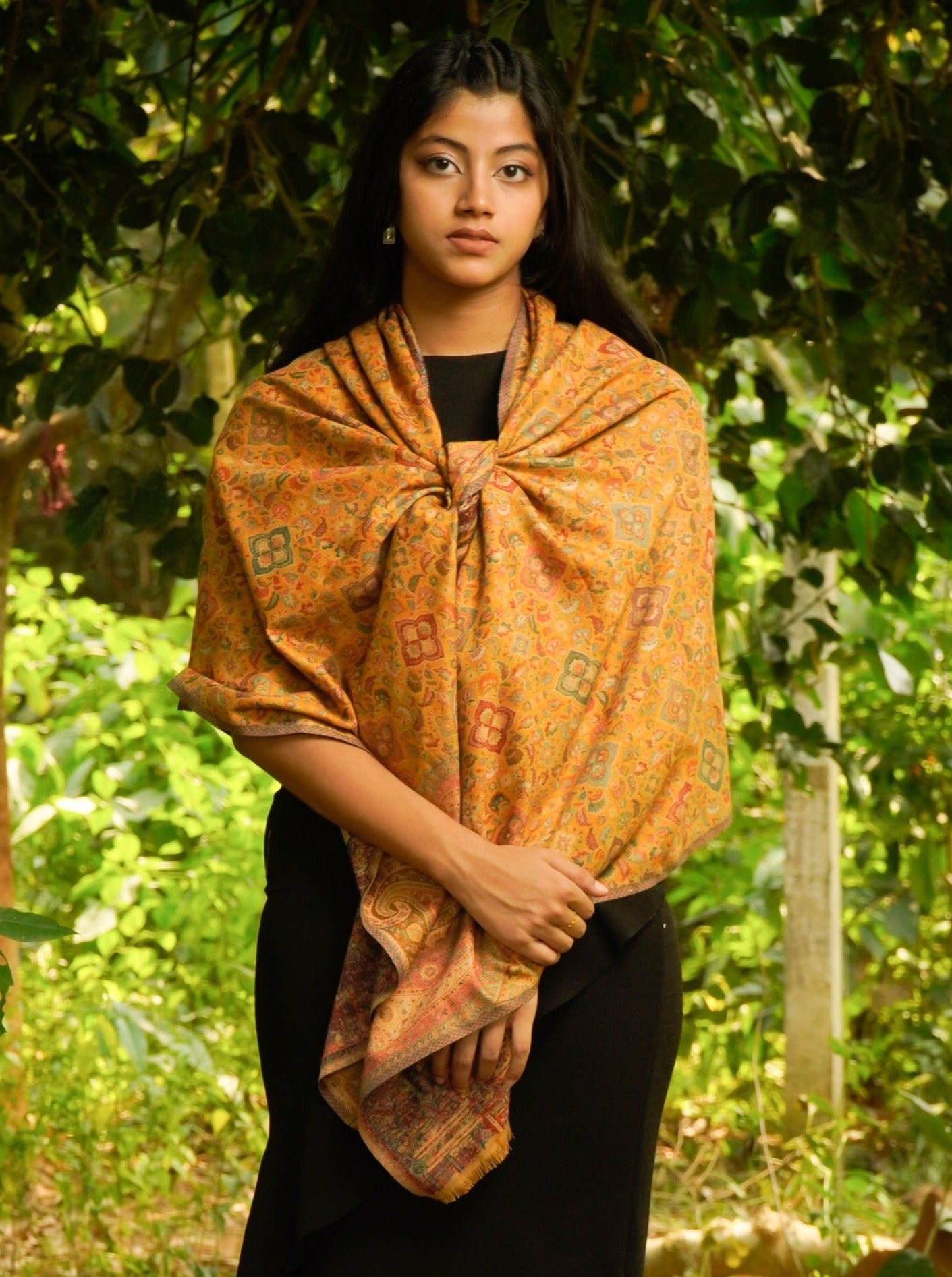 Kashmiri Kani Stole for Women in Paisley Jacquard Weaving | Mustard
