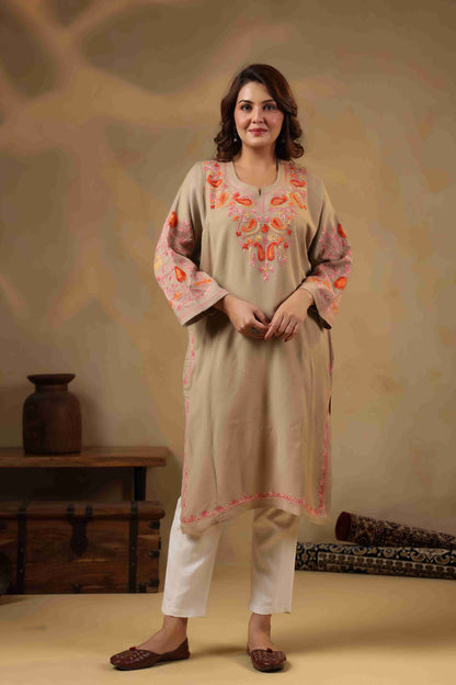 Floral Paisley Aari Embroidery Kashmiri Pheran | Beige