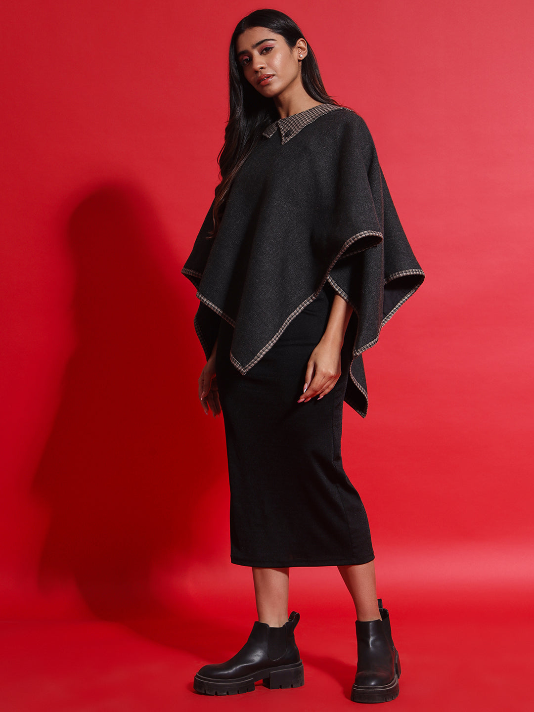 Woven Checked Cashmelon thick Poncho for Women with Double Collar and Lining | Grey