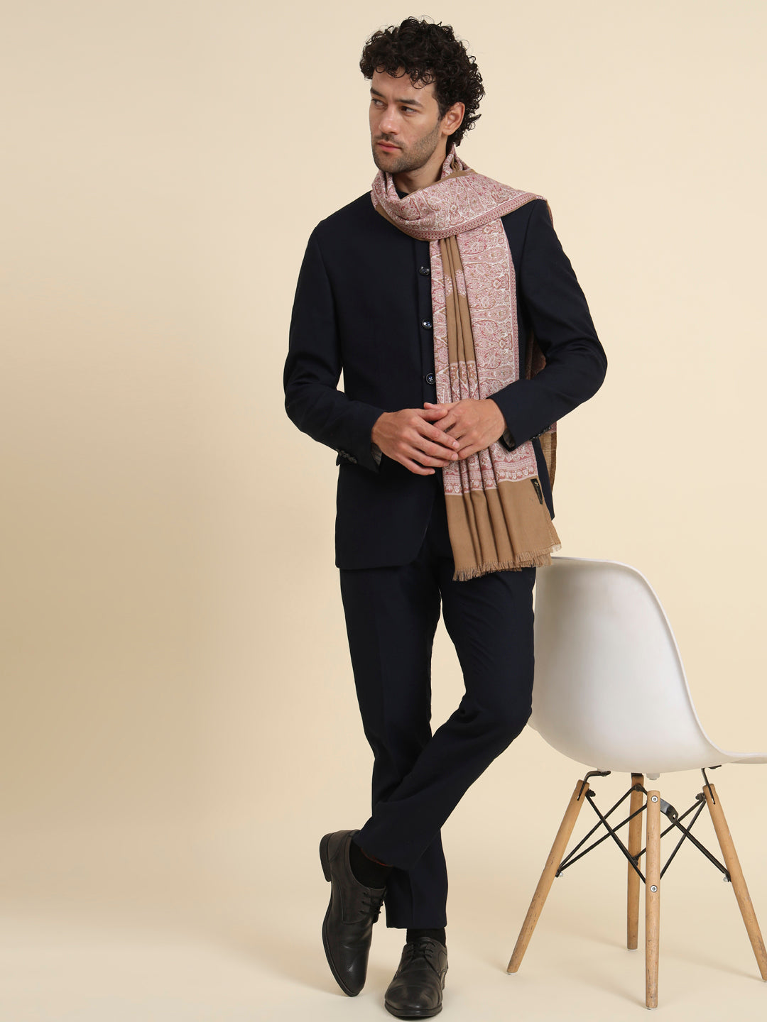 Woven Shawl for Men with Daur Border in Woollen Kashmiri Design | Brown