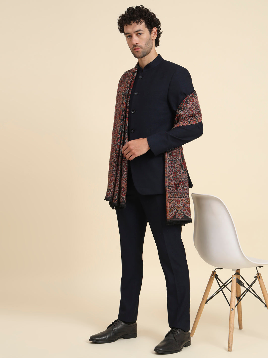 Kani Weave Woven Shawl for Men in Cutting with Floral Patterns | Black