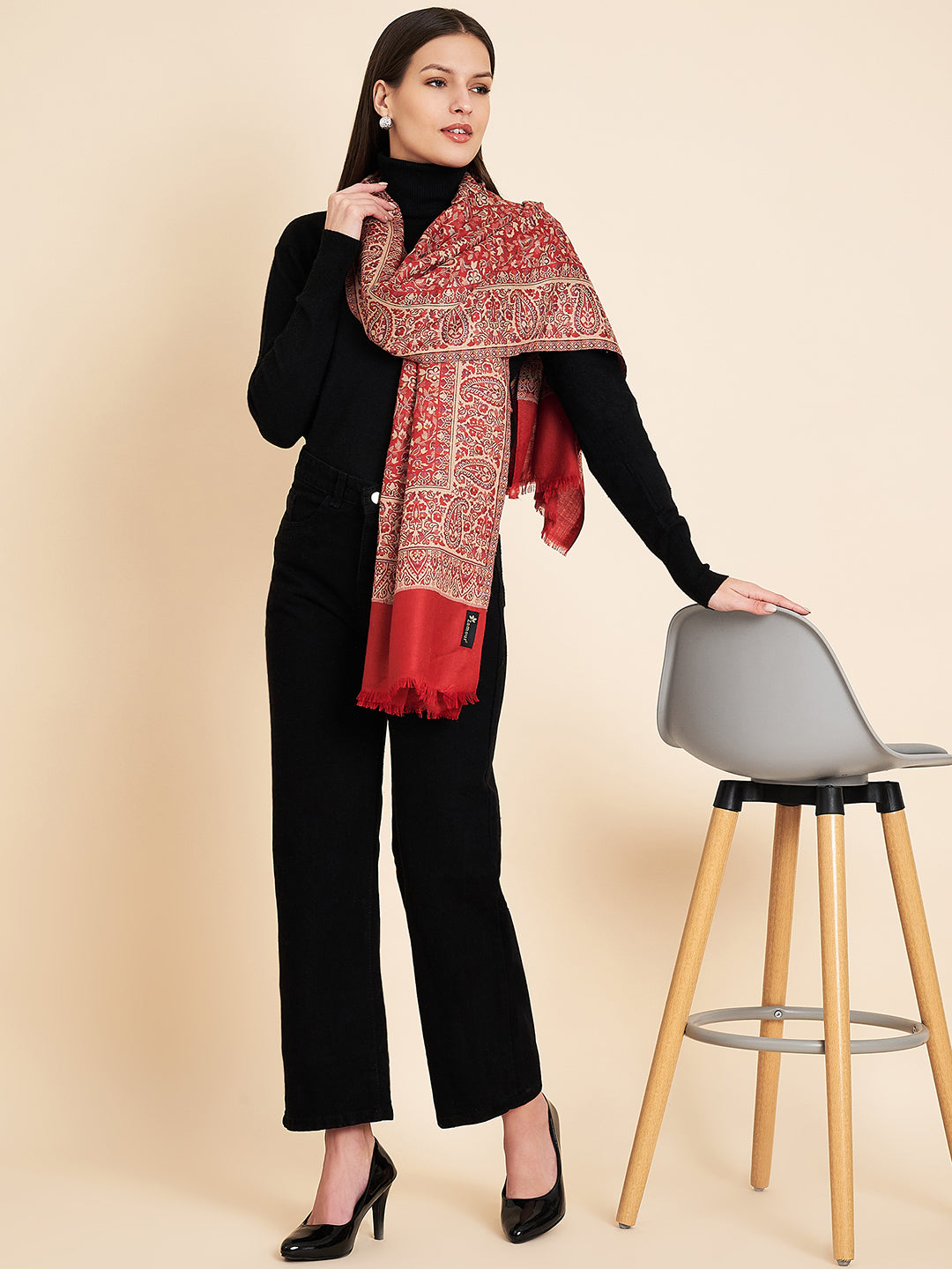 Kani Weave Woven Stole for Women in Paisley Jaal Patterns | Maroon