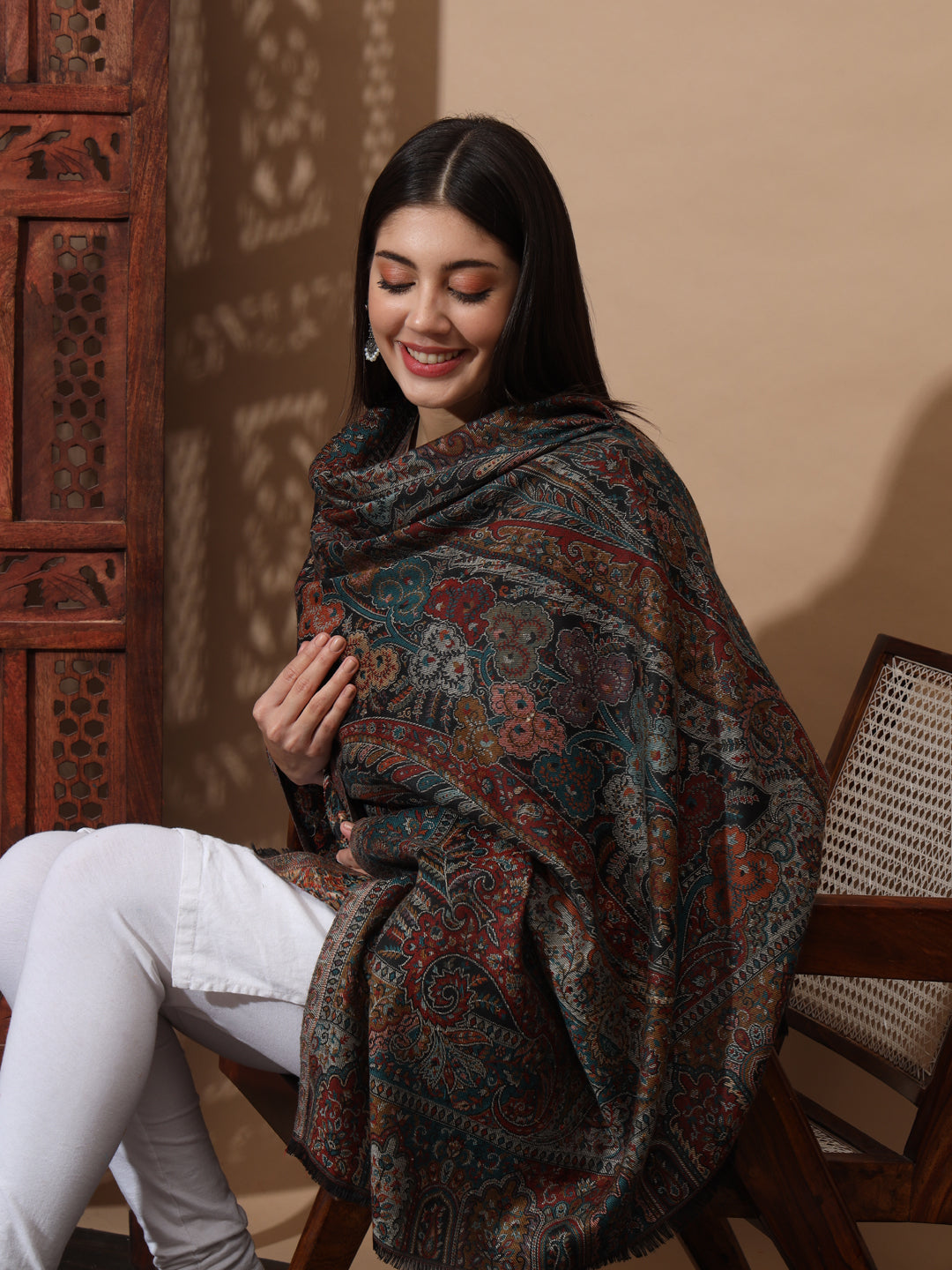Kani Weave Woven Shawl for Women in Paisley Royal Equisite Patterns | Black