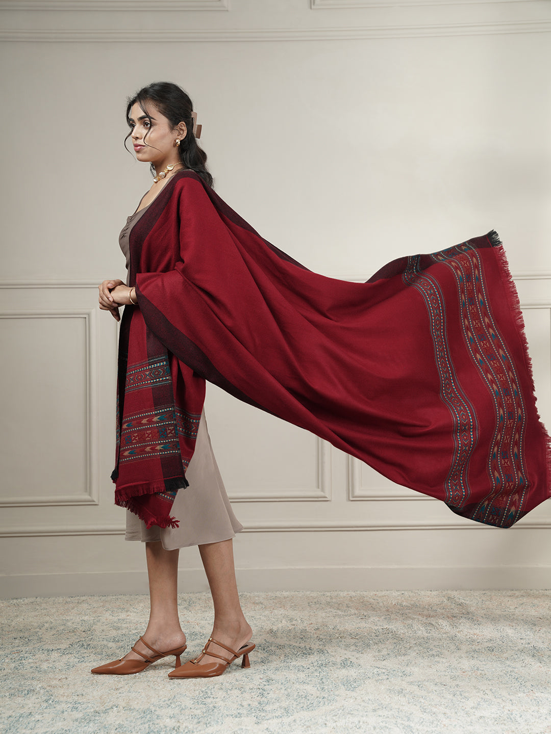 Woollen Plain Kullu Warm Shawl with Border Design | Maroon