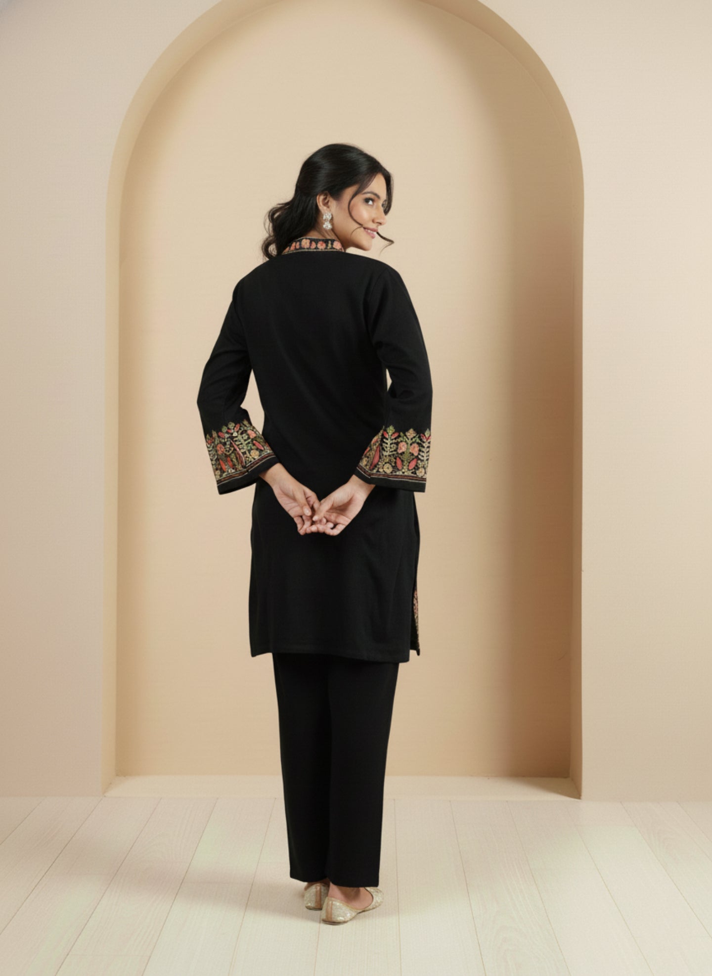 Floral Knitted Aari Embroidery Coord Set | Black