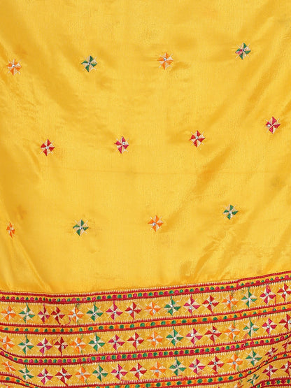 Punjabi Phulkari Dupatta for Men with Heavy Embroidery Border | Yellow