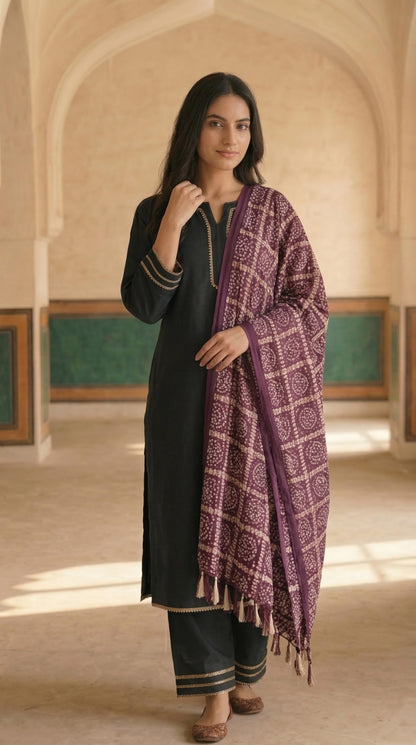 Chinnon Bandhani Dupatta for Women | Purple - view 2