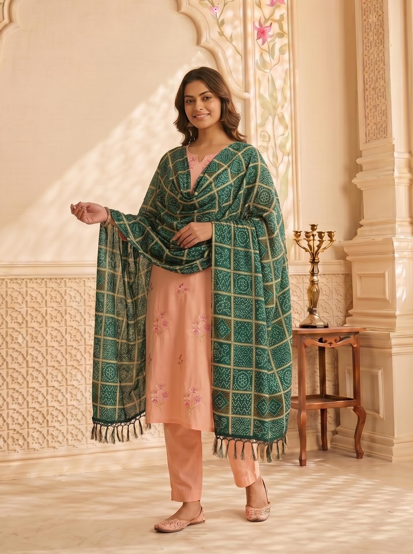 Chinnon Bandhani Dupatta for Women | Green