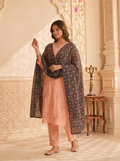 Chinnon Bandhani Dupatta for Women | Black