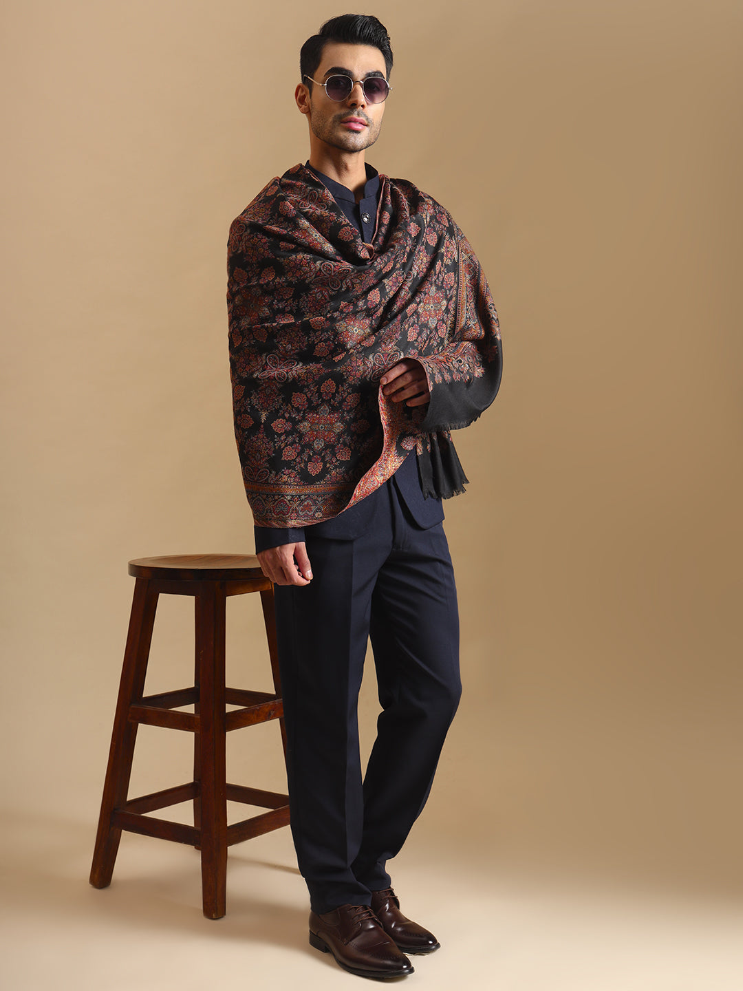 Traditional Kani Weave Pure Wool Shawl for Men | Black