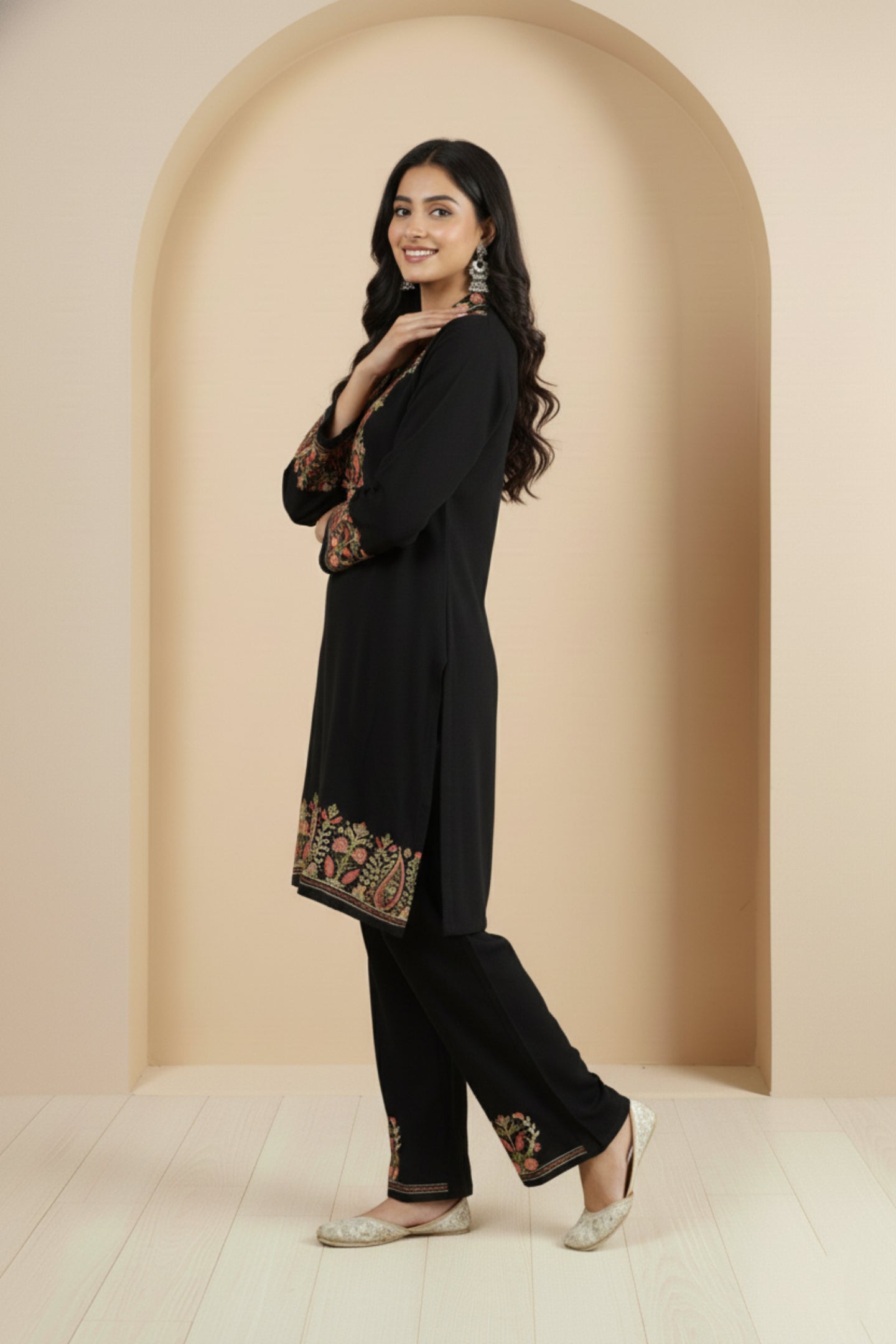 Floral Knitted Aari Embroidery Coord Set | Black