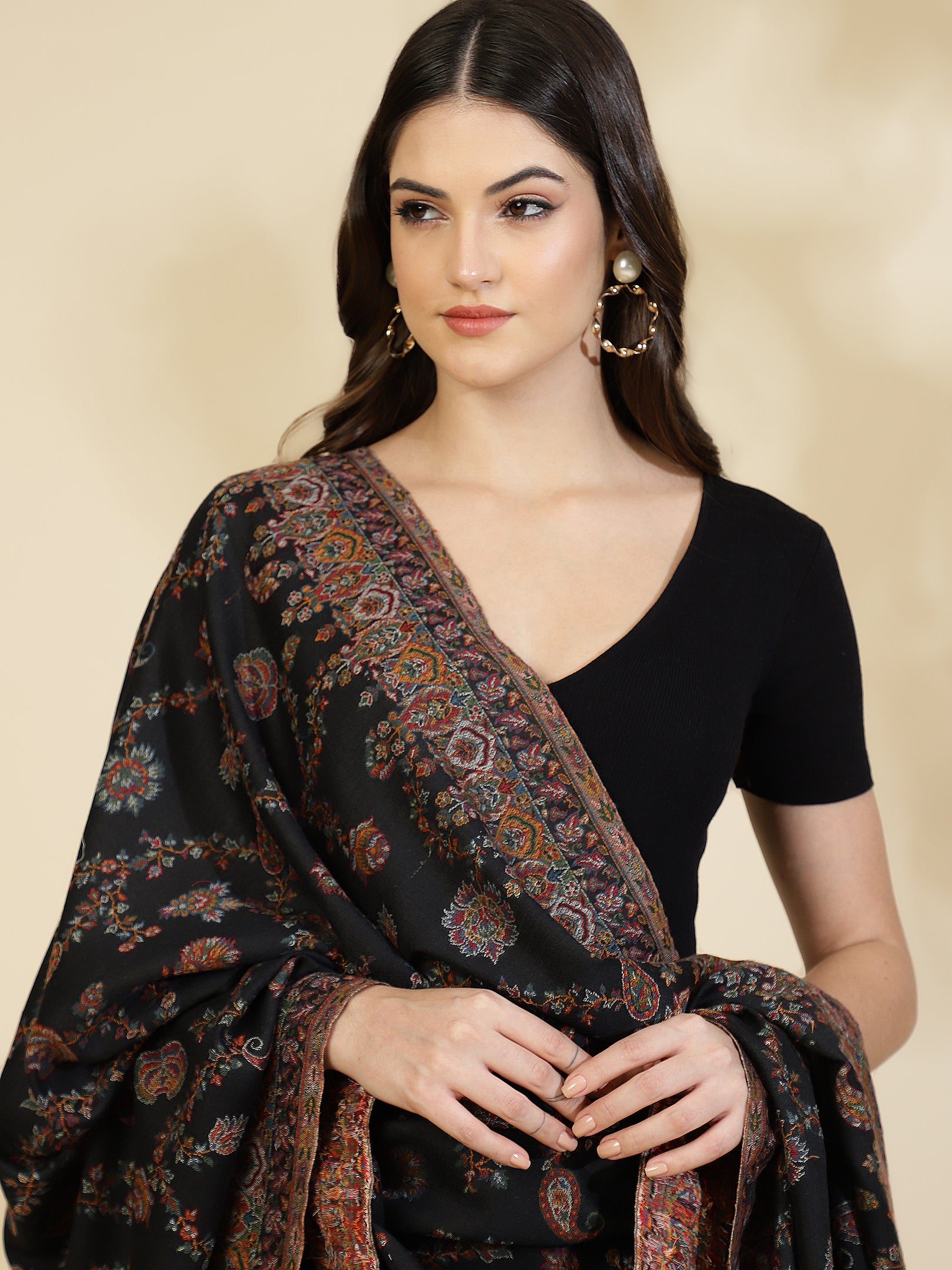 Kani Floral Weave Pure Wool Shawl For Women | Black