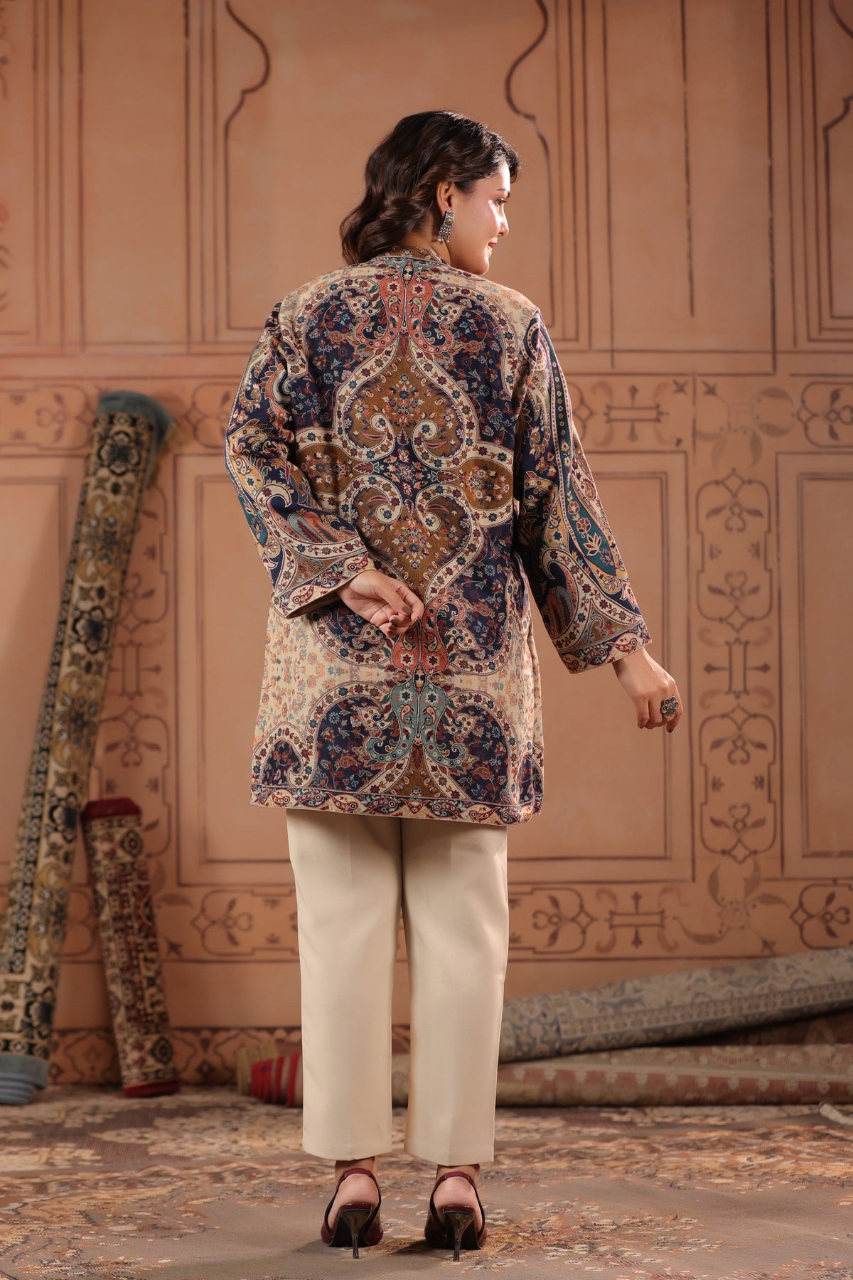 Women's Kaani Paisley Woven Winter Kurta | Beige Blue