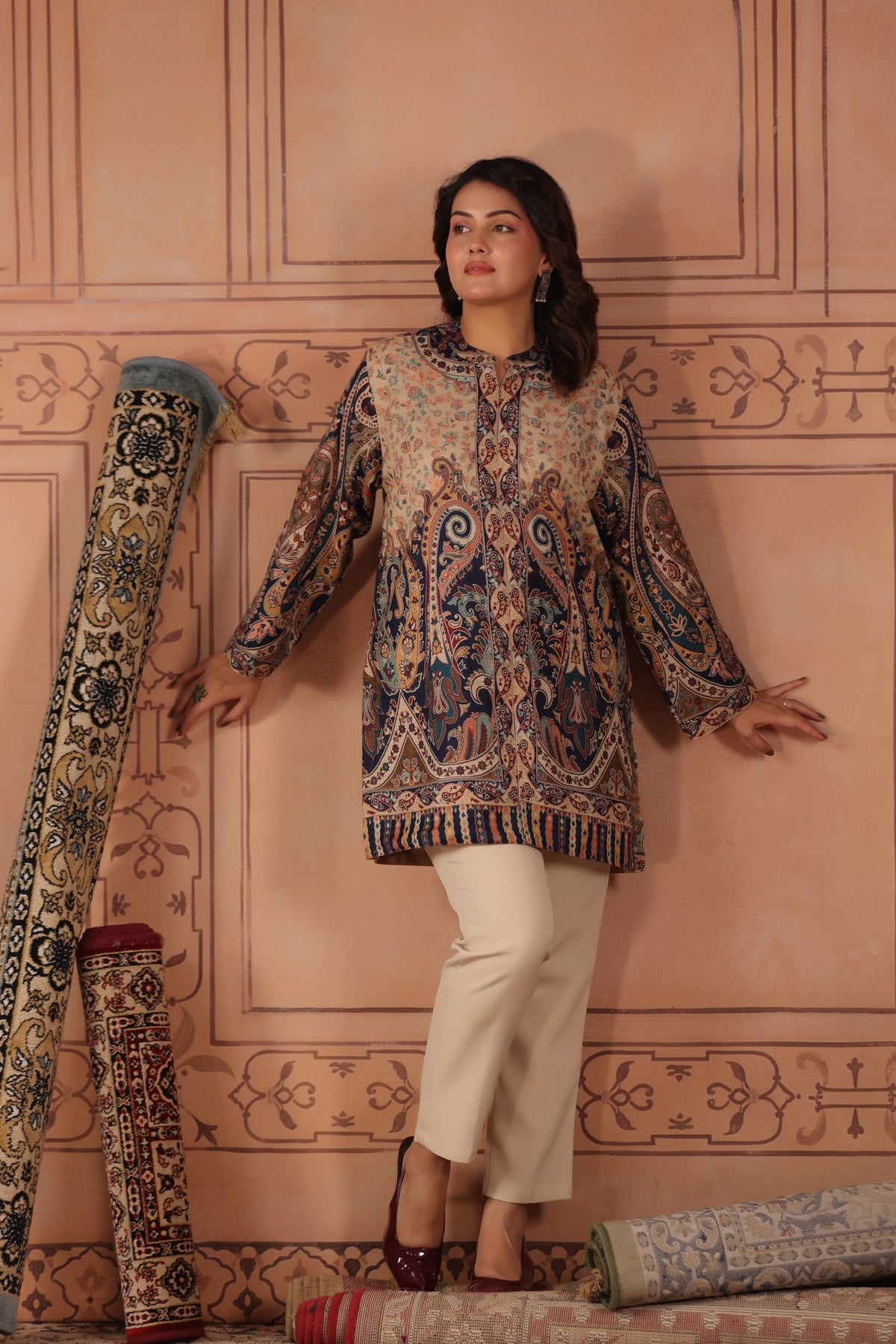 Women's Kaani Paisley Woven Winter Kurta | Beige Blue