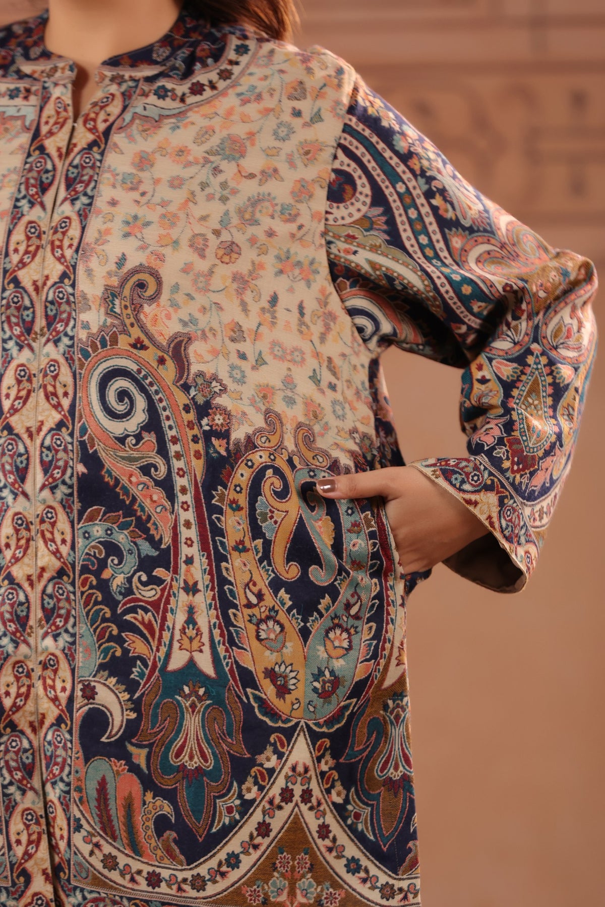 Women's Kaani Paisley Woven Winter Kurta | Beige Blue