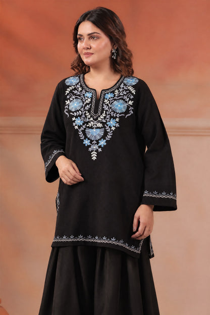 Women's Aari Floral Multicolour Embroidered Woollen Kurta | Black