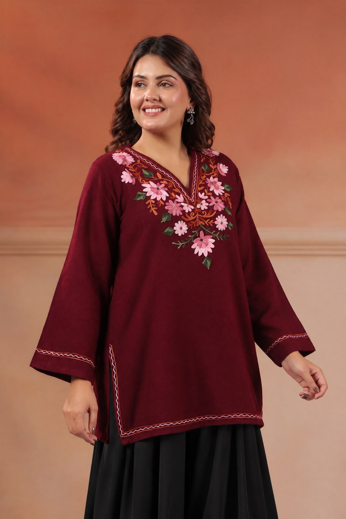 Women's Aari Floral Embroidered Woollen V-Neck Kurta | Wine
