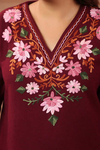 Women's Aari Floral Embroidered Woollen V-Neck Kurta | Wine