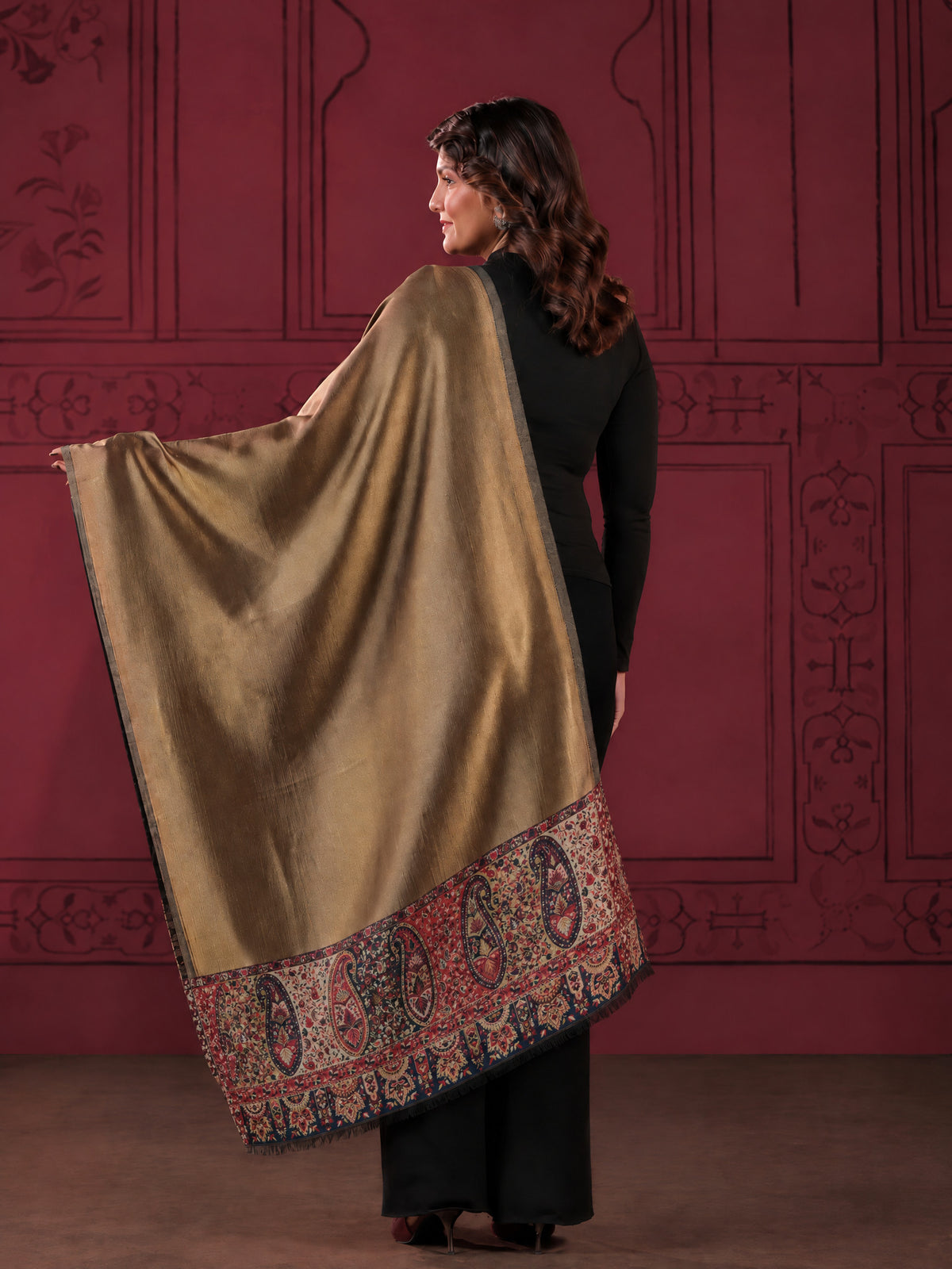 Reversible Kani Zari Stole with Paisley Jamawar Border | Teal Blue