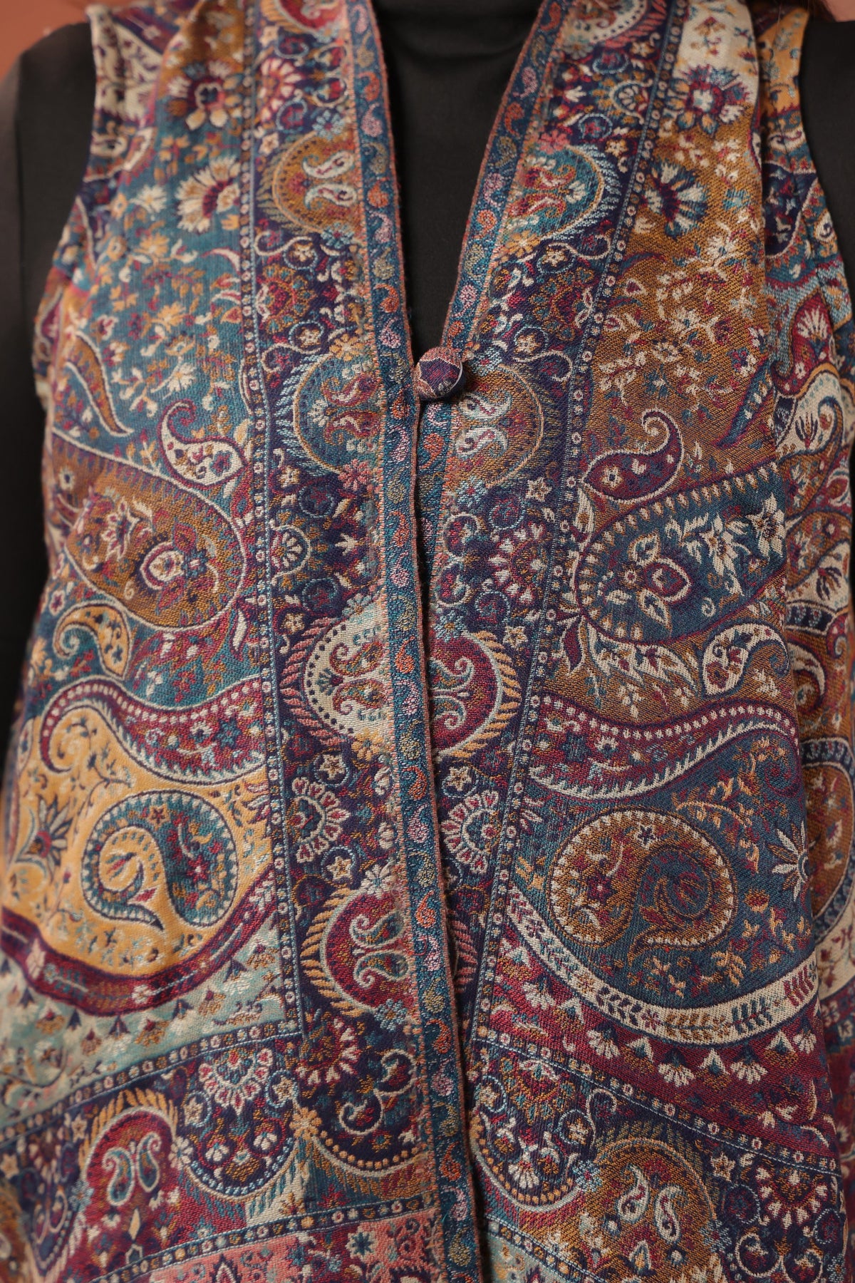 Women's Sleeveless Jamawar Pattern Shrug Cardigan | Blue Multicolour