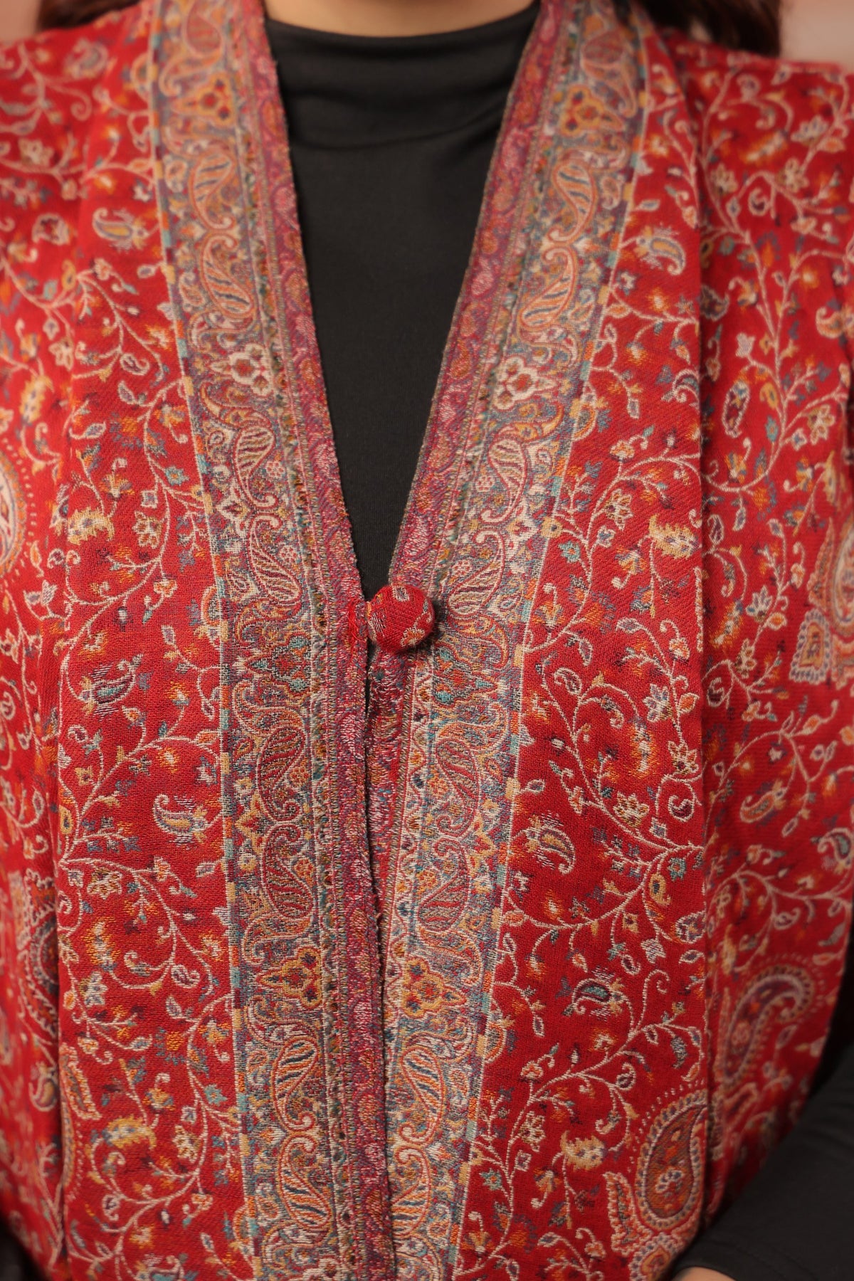 Women's Sleeveless Jamawar Pattern Shrug Cardigan | Red Multicolour