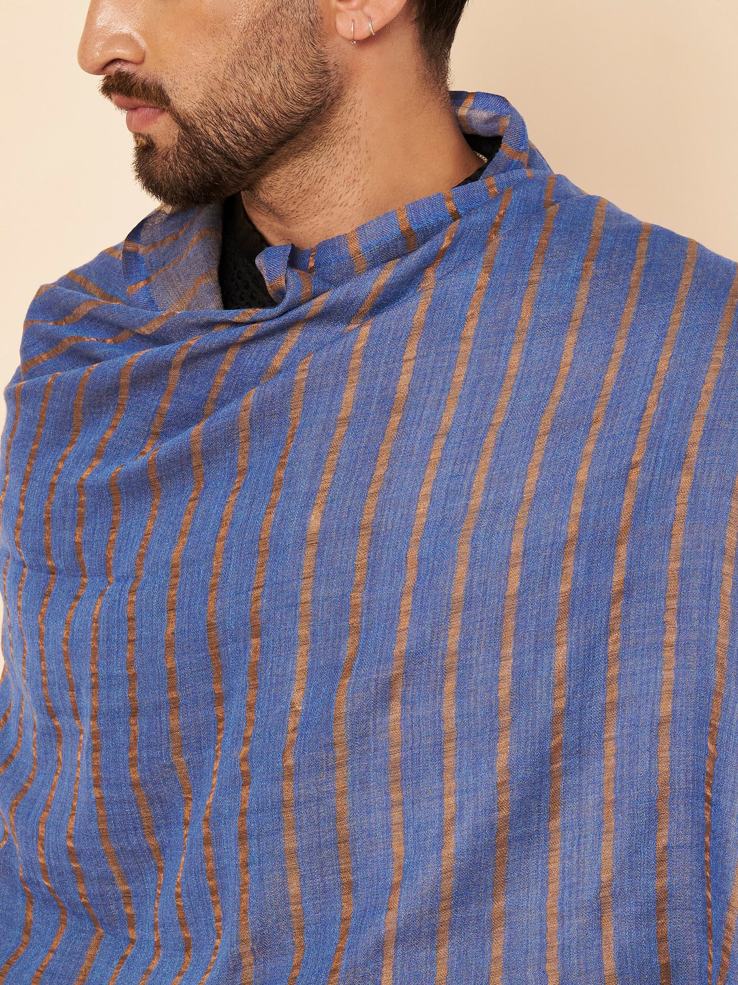 Fine Wool Horizontal Zari Stripes Stole | Blue