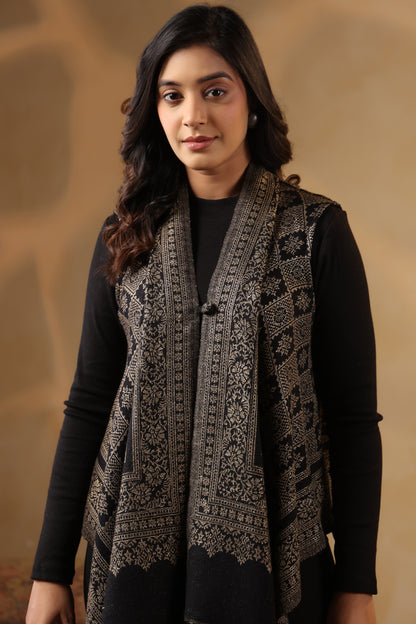 Women's Sleeveless Zari Patterned Shrug Cardigan | Black