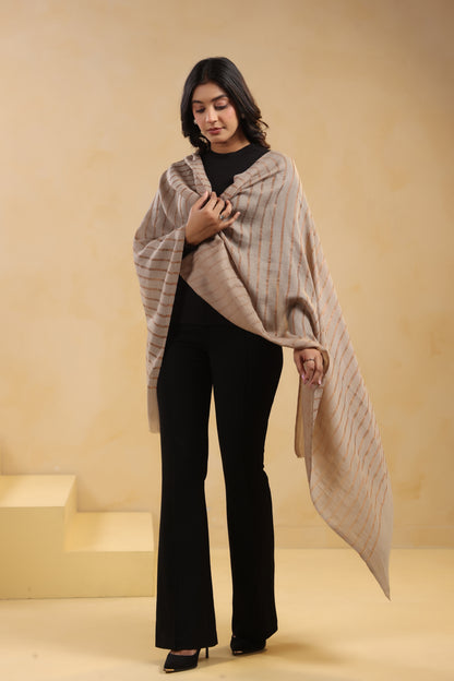 Fine Wool Horizontal Zari Stripes Stole | Beige
