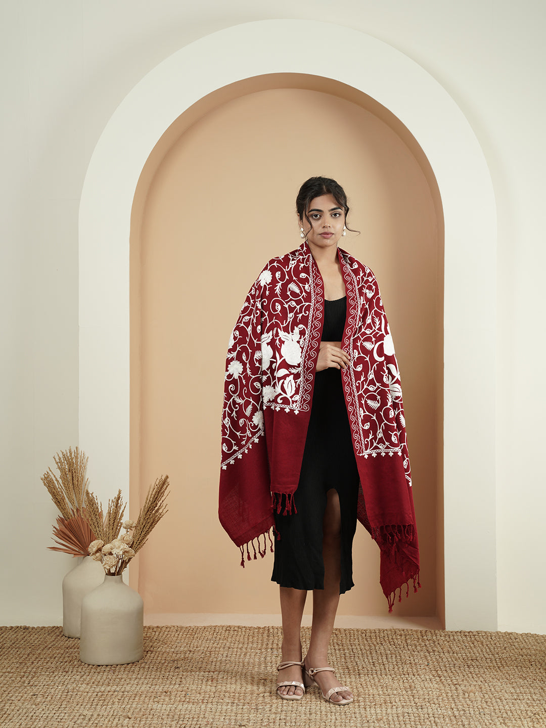 Floral Kashmiri Jaal Embroidery Warm Stole with Fringed Border | Maroon