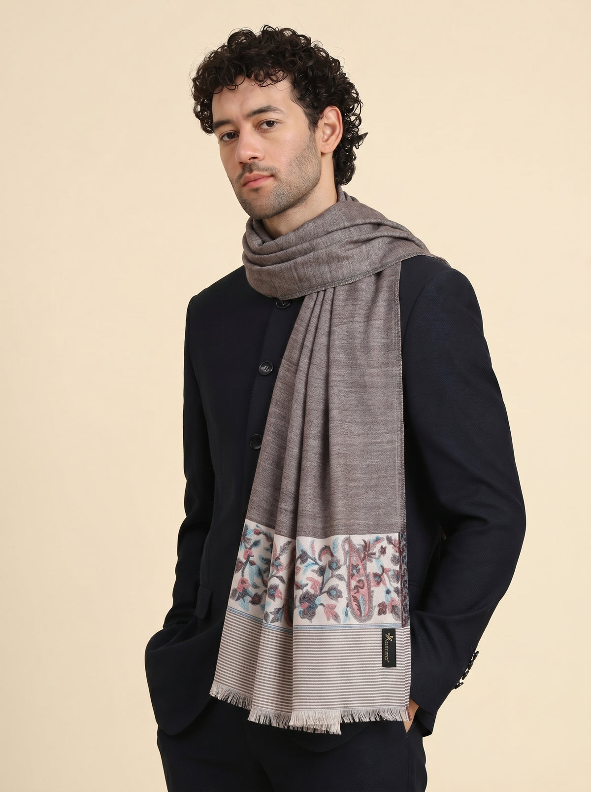 Ultra Soft Fine-Wool Kani Woven Stole for Men | Grey - view 2