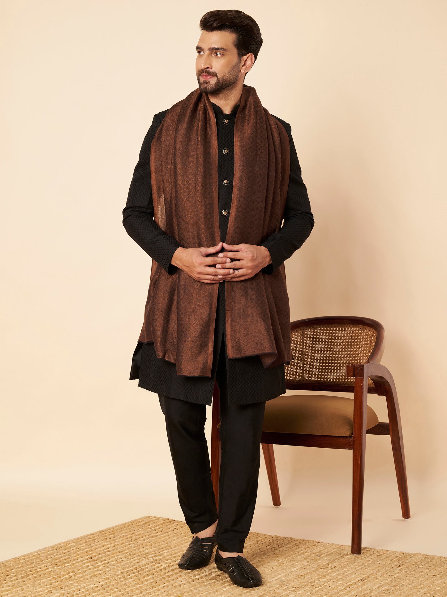 Fine Wool Solid Self Design Zari Stole | Brown