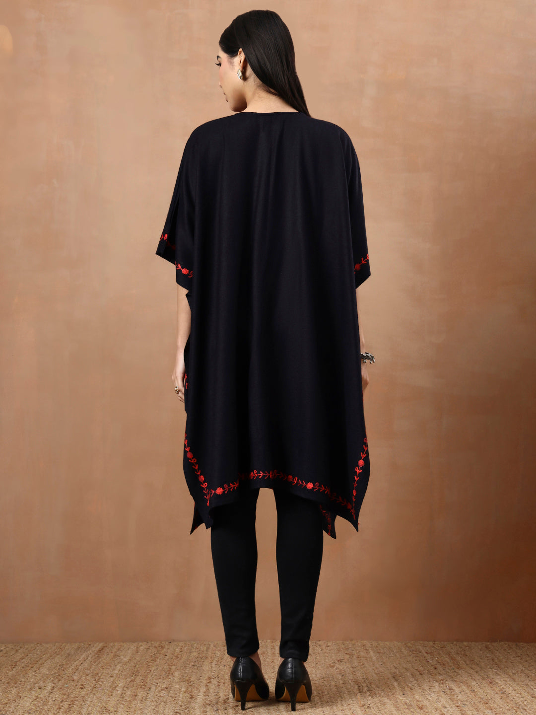 Floral Aari Embroidery Black Pheran Shrug - view 3