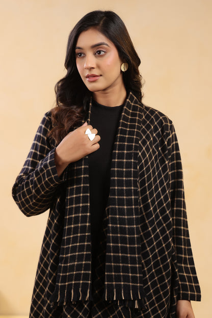 Women's Full Sleeve Woolen Checkered Shrug Cardigan | Black Check