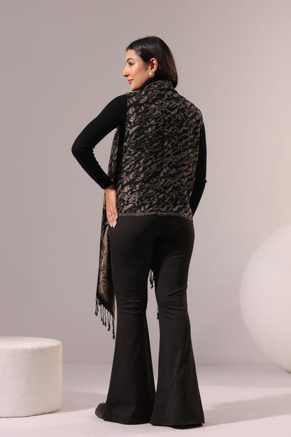 Women's Sleeveless Zari Pattern Shrug Cardigan | Black