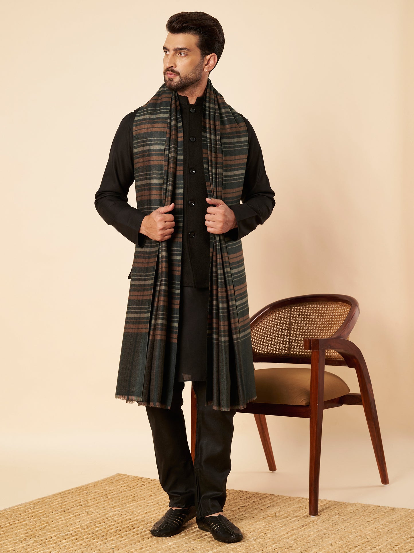 Men's Woollen Lohi Shawl | Grey Stripe